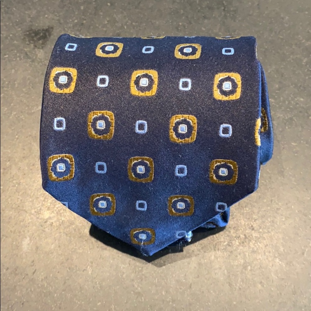 Hugo boss patterned tie